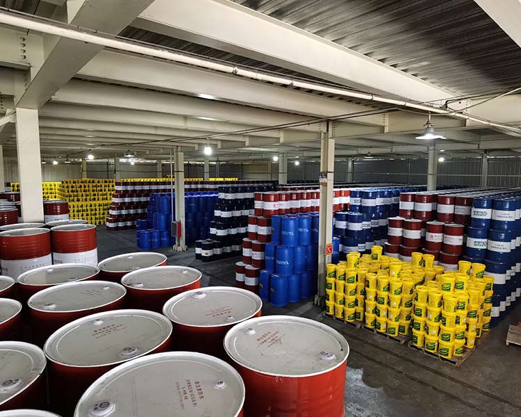 山西鑫瑞澤潤滑油為您分享太原工業(yè)齒輪油什么時候需求更換？