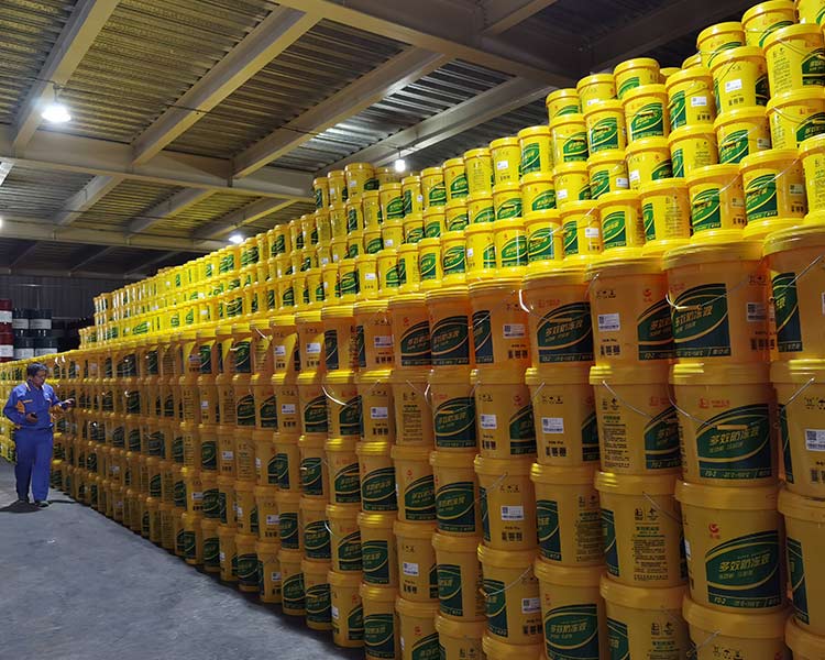 山西鑫瑞澤潤滑油公司總結(jié)太原工業(yè)齒輪油什么時候需求更換？